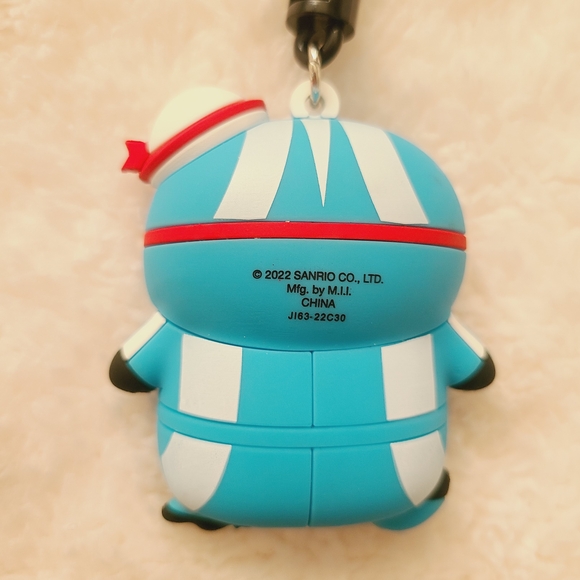 Tuxedo Sam Tokyo Speed Keychain - Picture 6 of 8